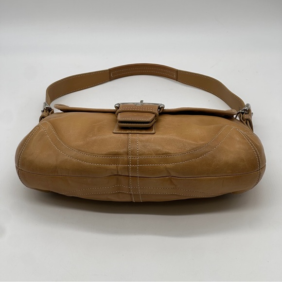 Coach Vintage Shoulder Bag. - Picture 12 of 12